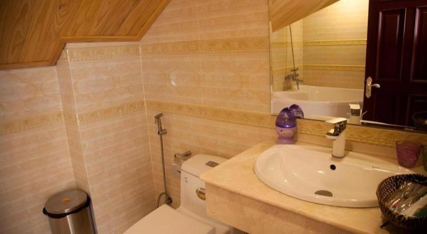 Hoa Sen Vang Hotel Dalat Luaran gambar